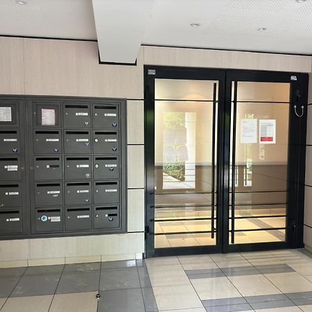Appartement Magnolia 40M2, Parking Et Wifi Gratuit Montévrain Exterior foto